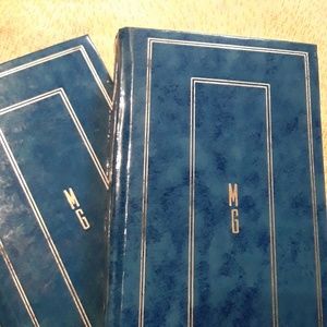 Pocket Dictionary and Thesaurus Set 1971